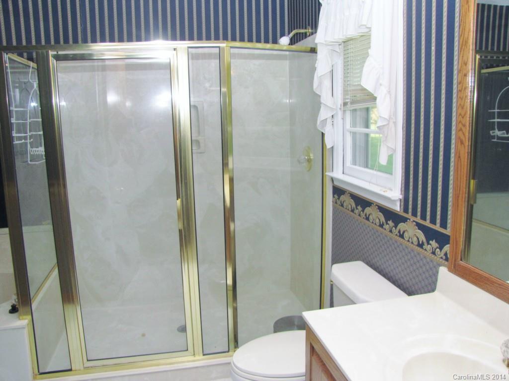 Steeleberry Acres - Residential Lease