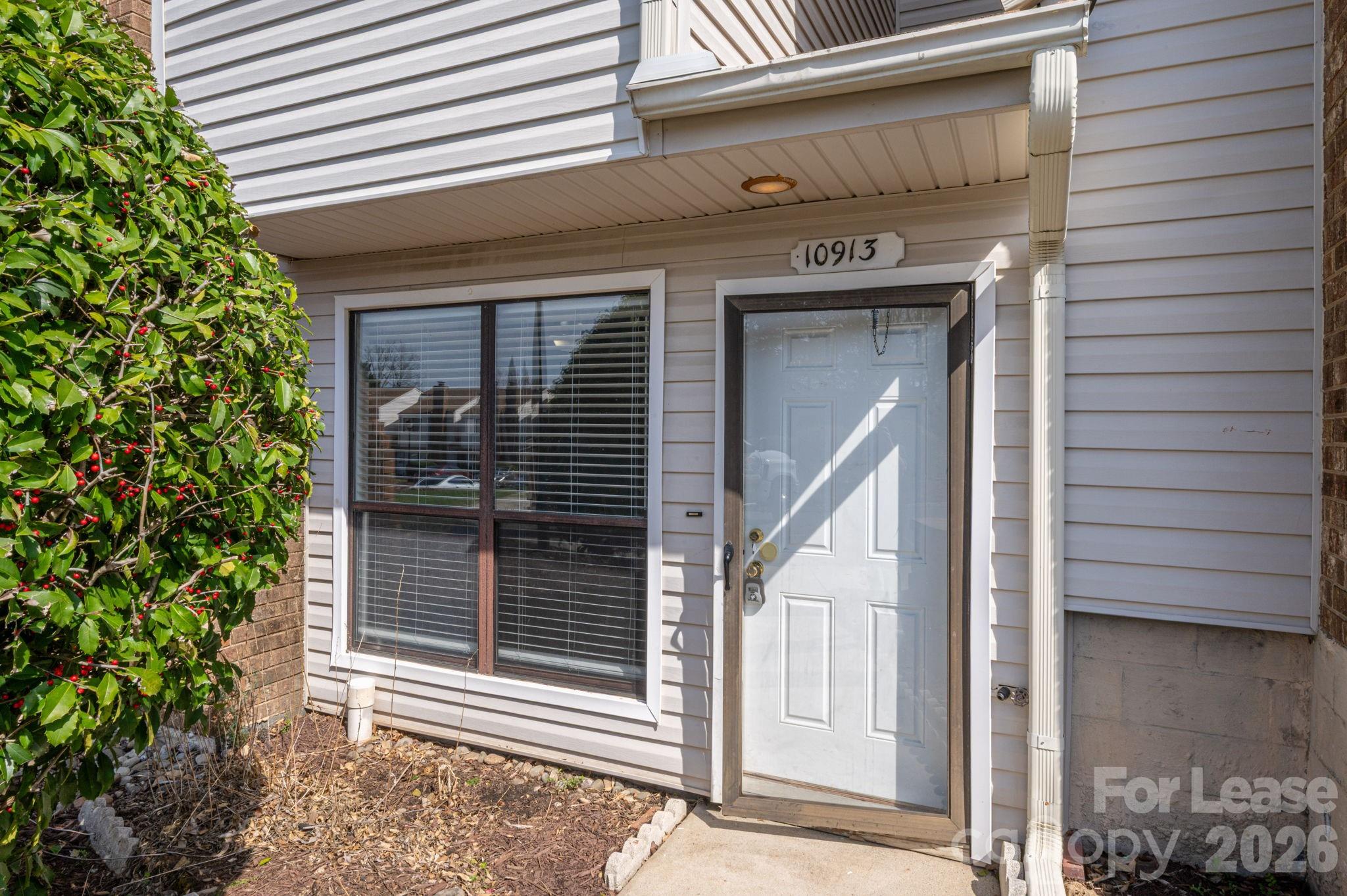 Carmel Crossing - Residential Lease