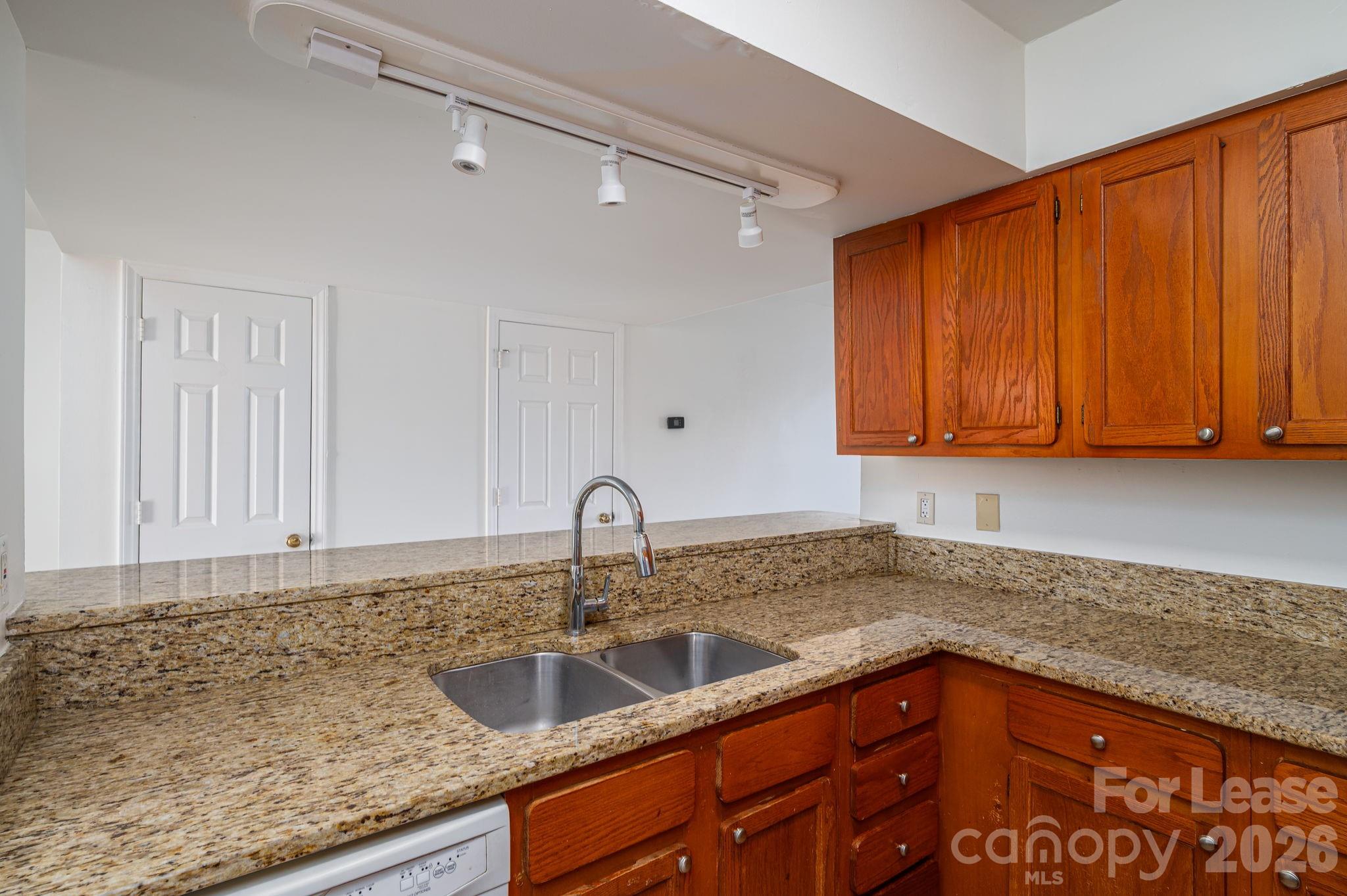 Carmel Crossing - Residential Lease