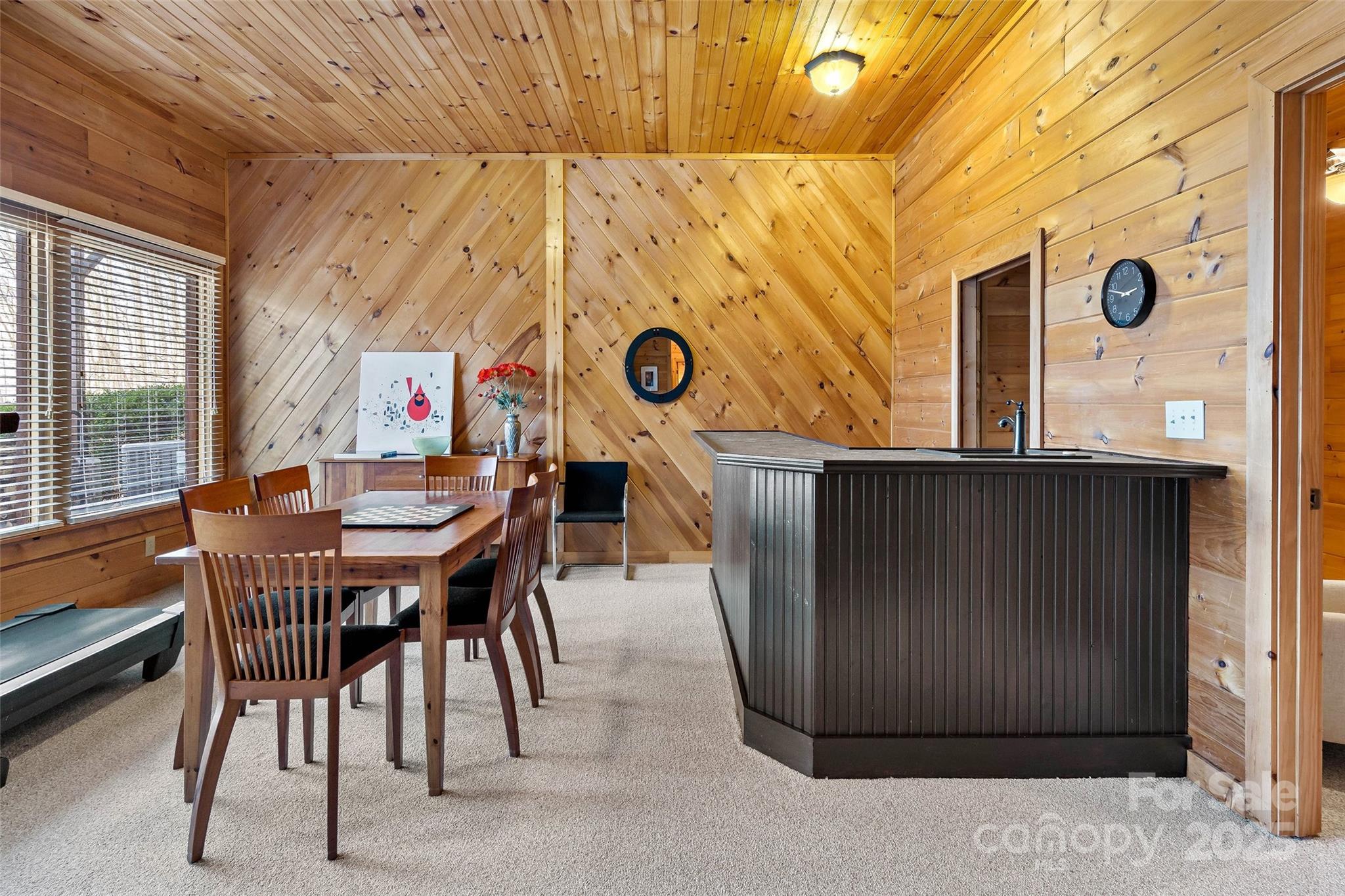 Gateway Mountain - Residential