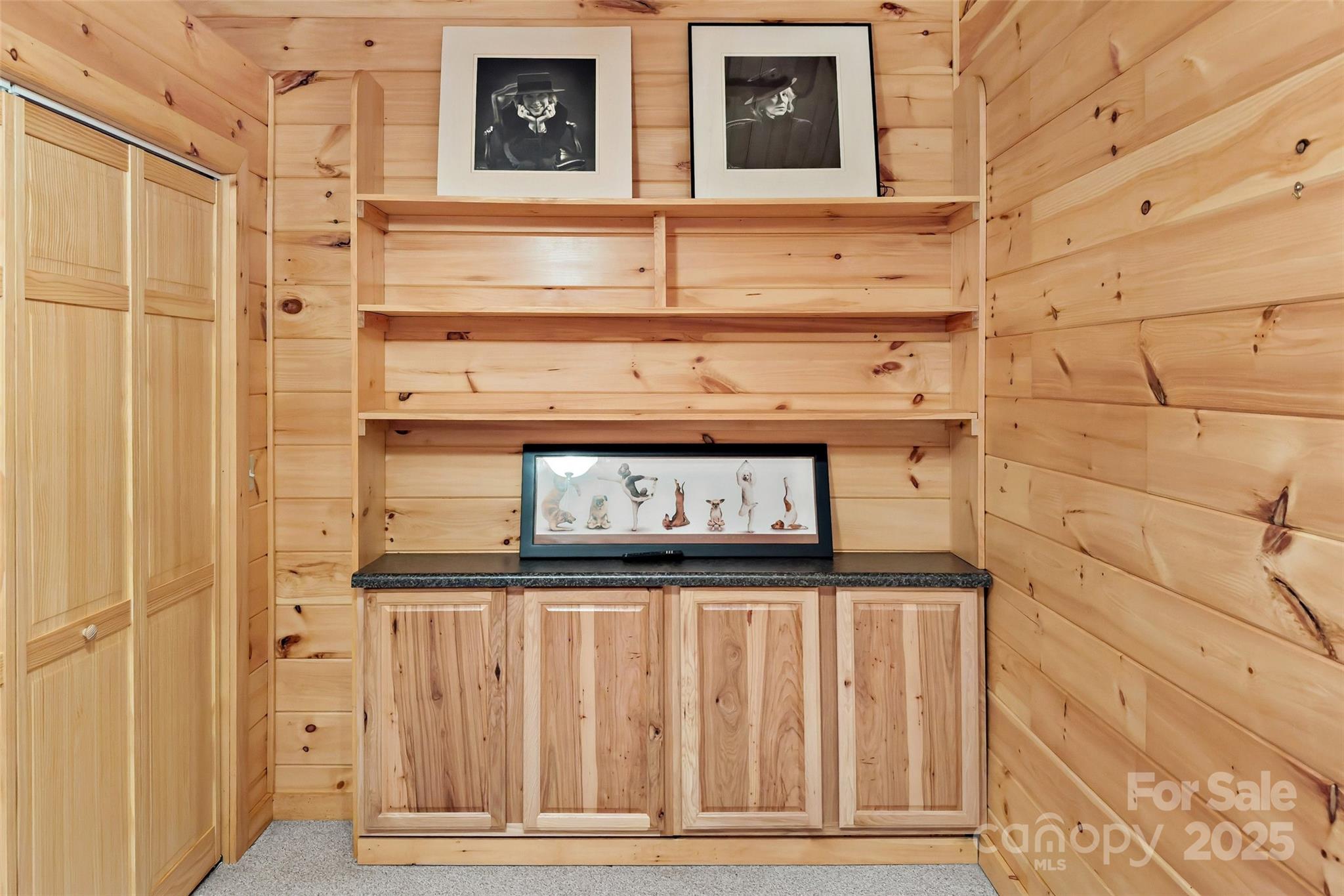 Gateway Mountain - Residential