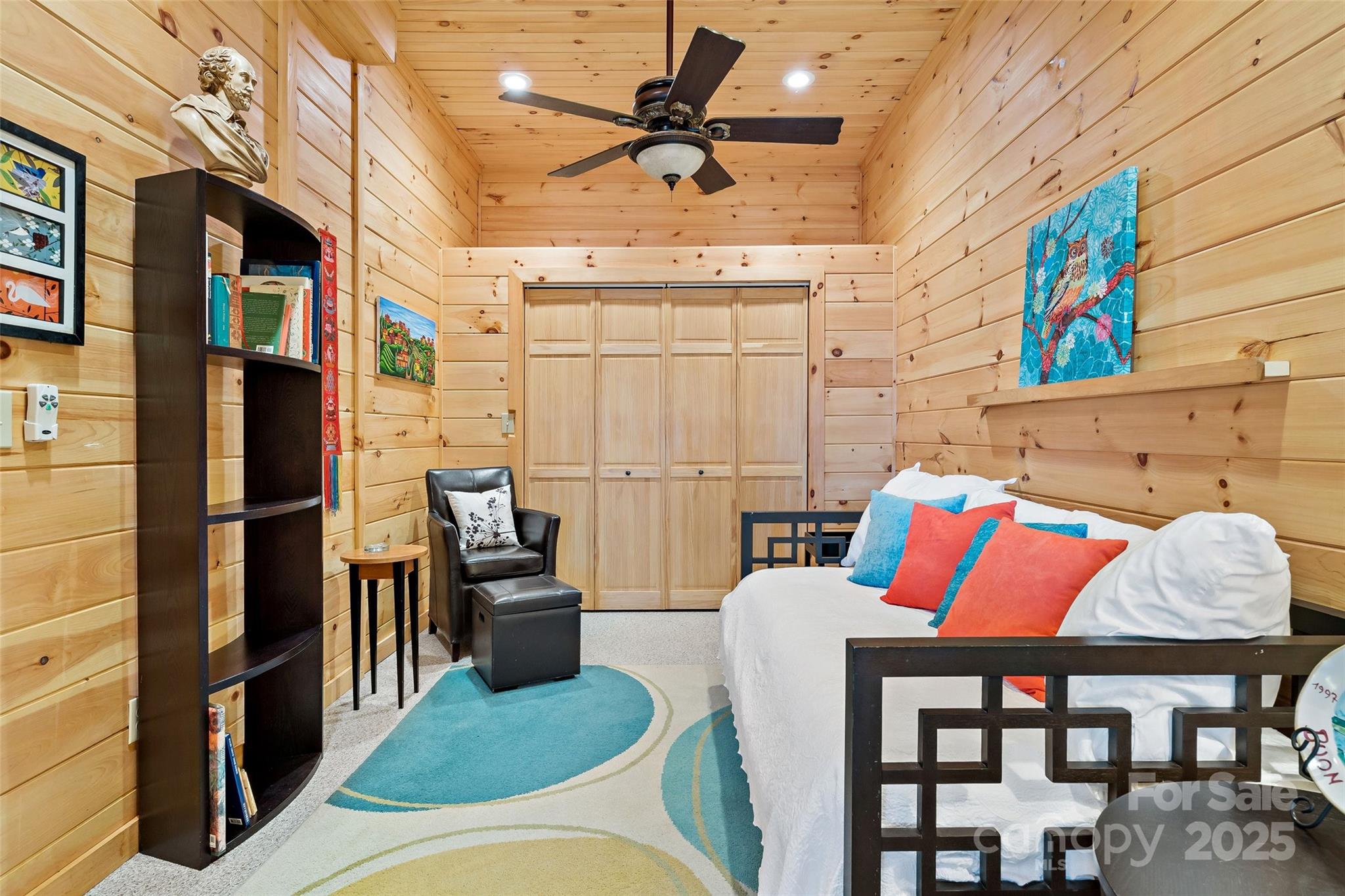 Gateway Mountain - Residential