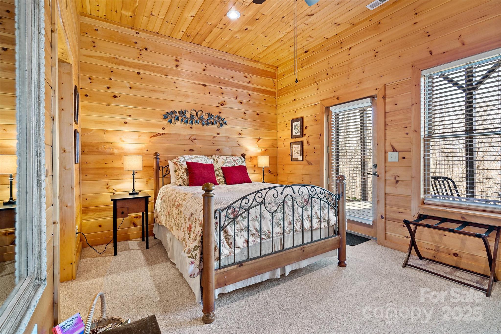 Gateway Mountain - Residential