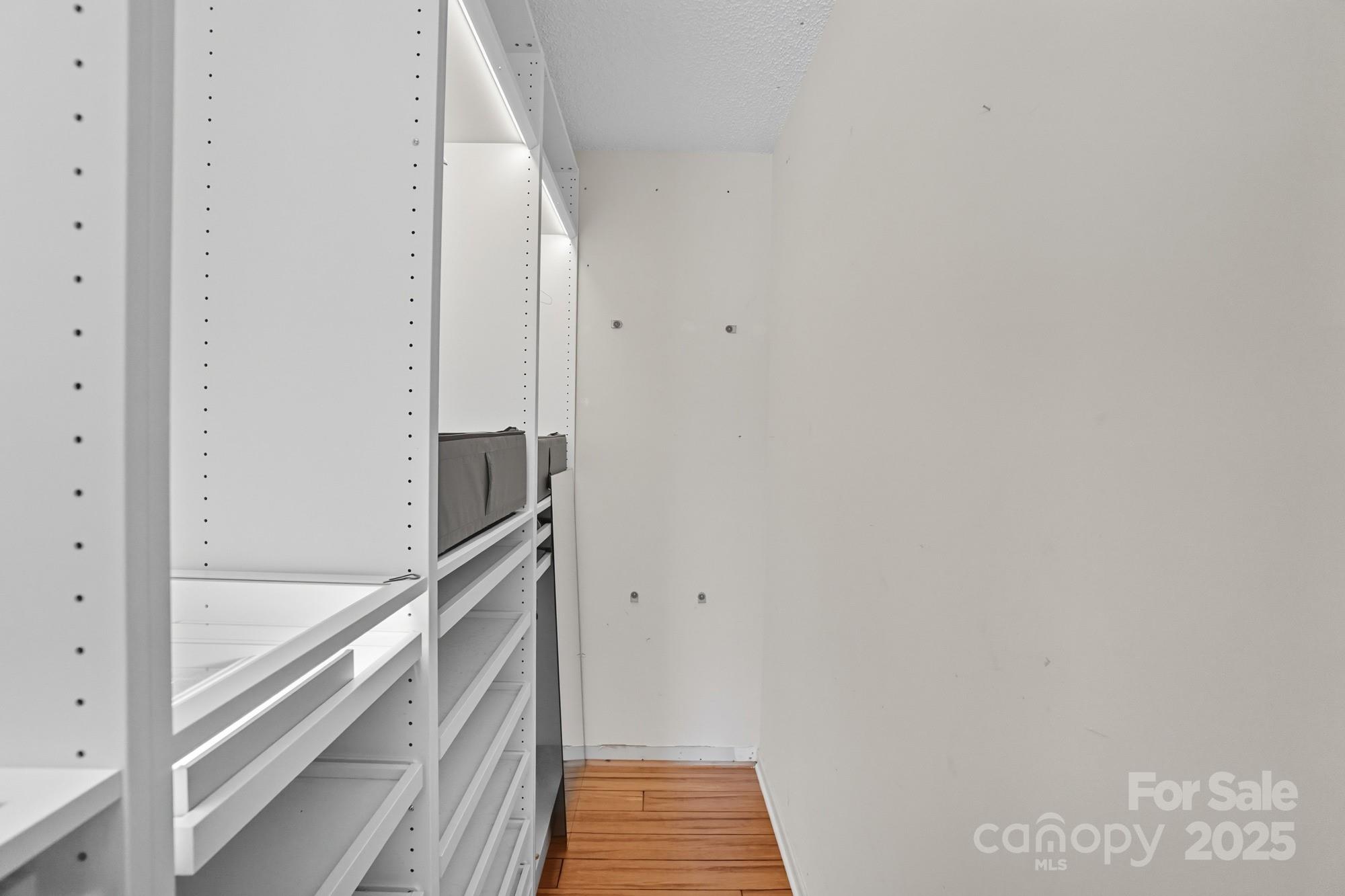 Laurel Glen - Residential