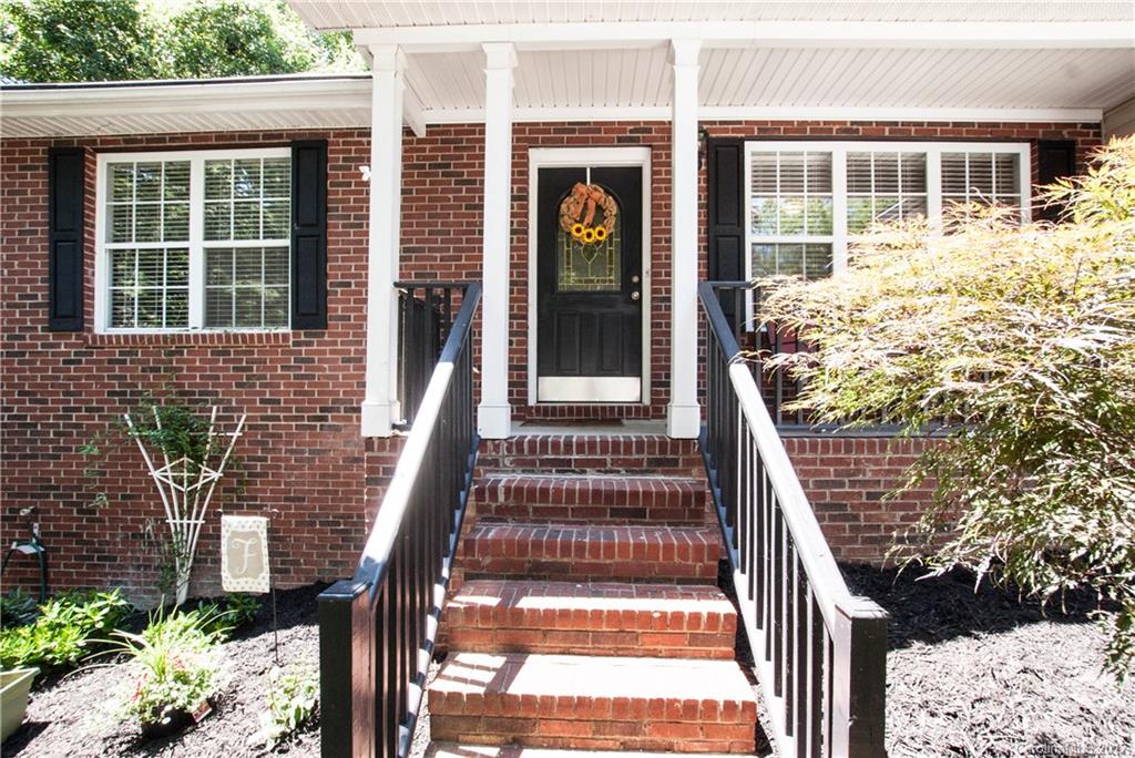 Tega Cay - Residential