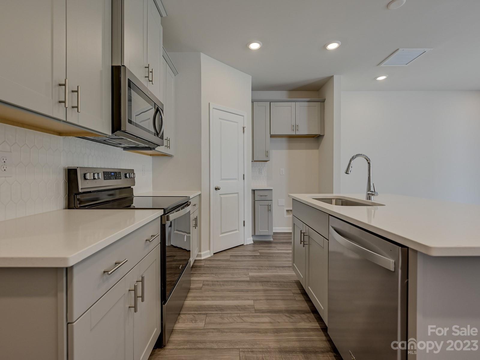 Ashe Downs Townhomes - Residential