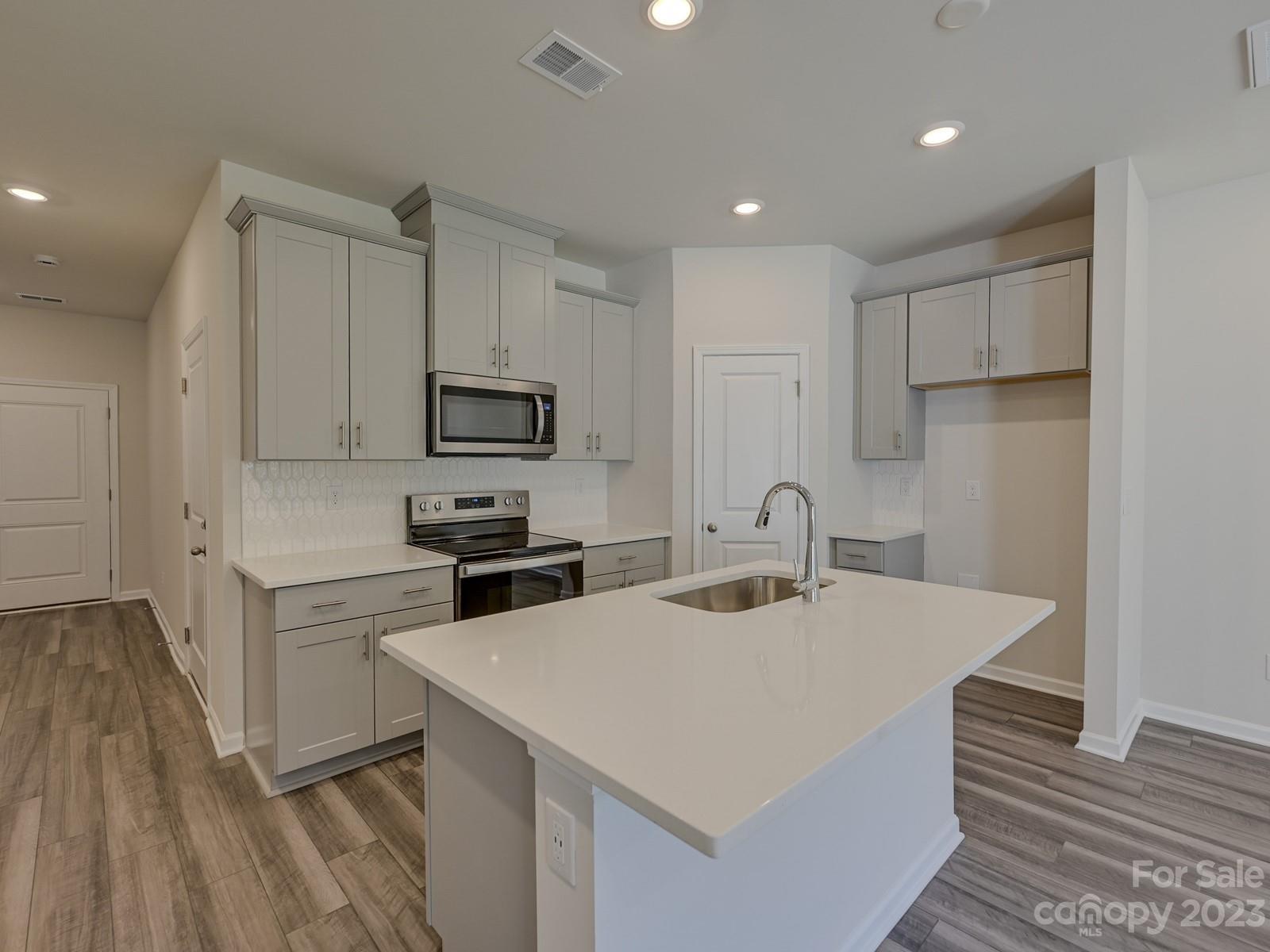 Ashe Downs Townhomes - Residential