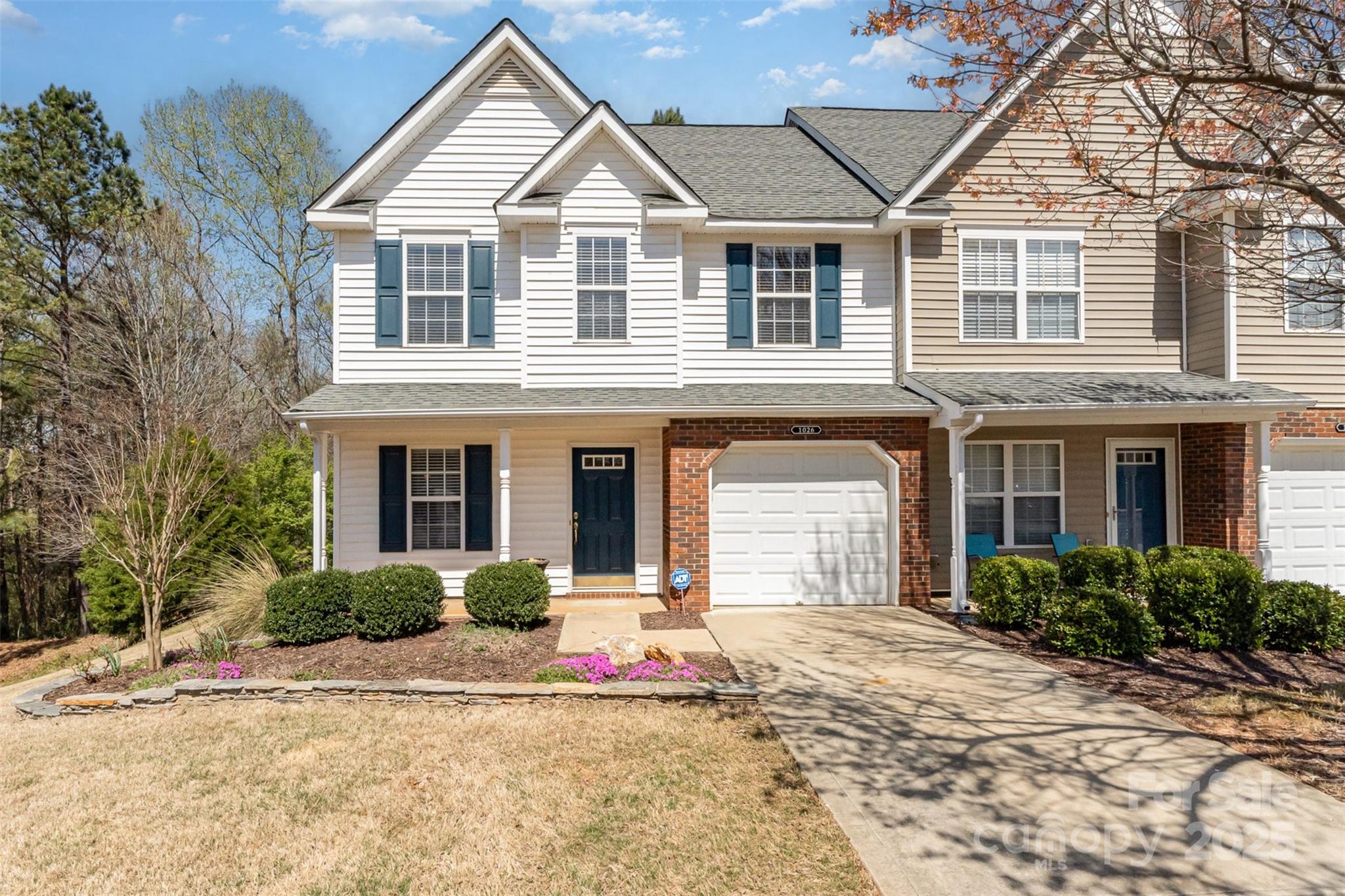 1026 Eagles Nest Lane
