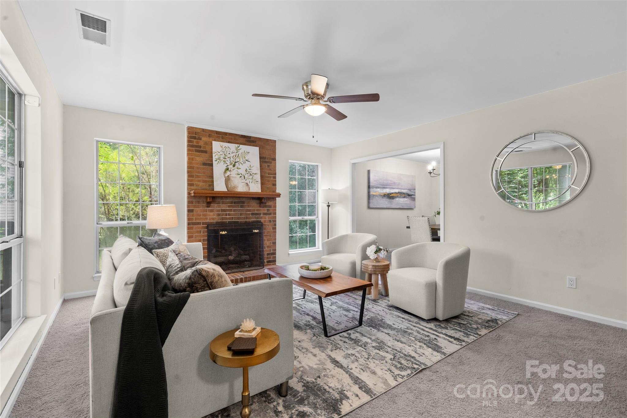 13843 Poppleton Court
