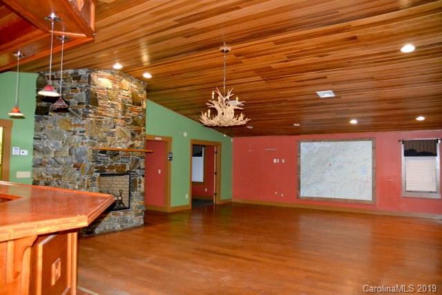 Glenwood - Commercial Sale