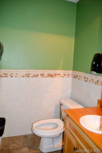 Glenwood - Commercial Sale