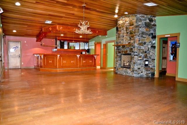 Glenwood - Commercial Sale