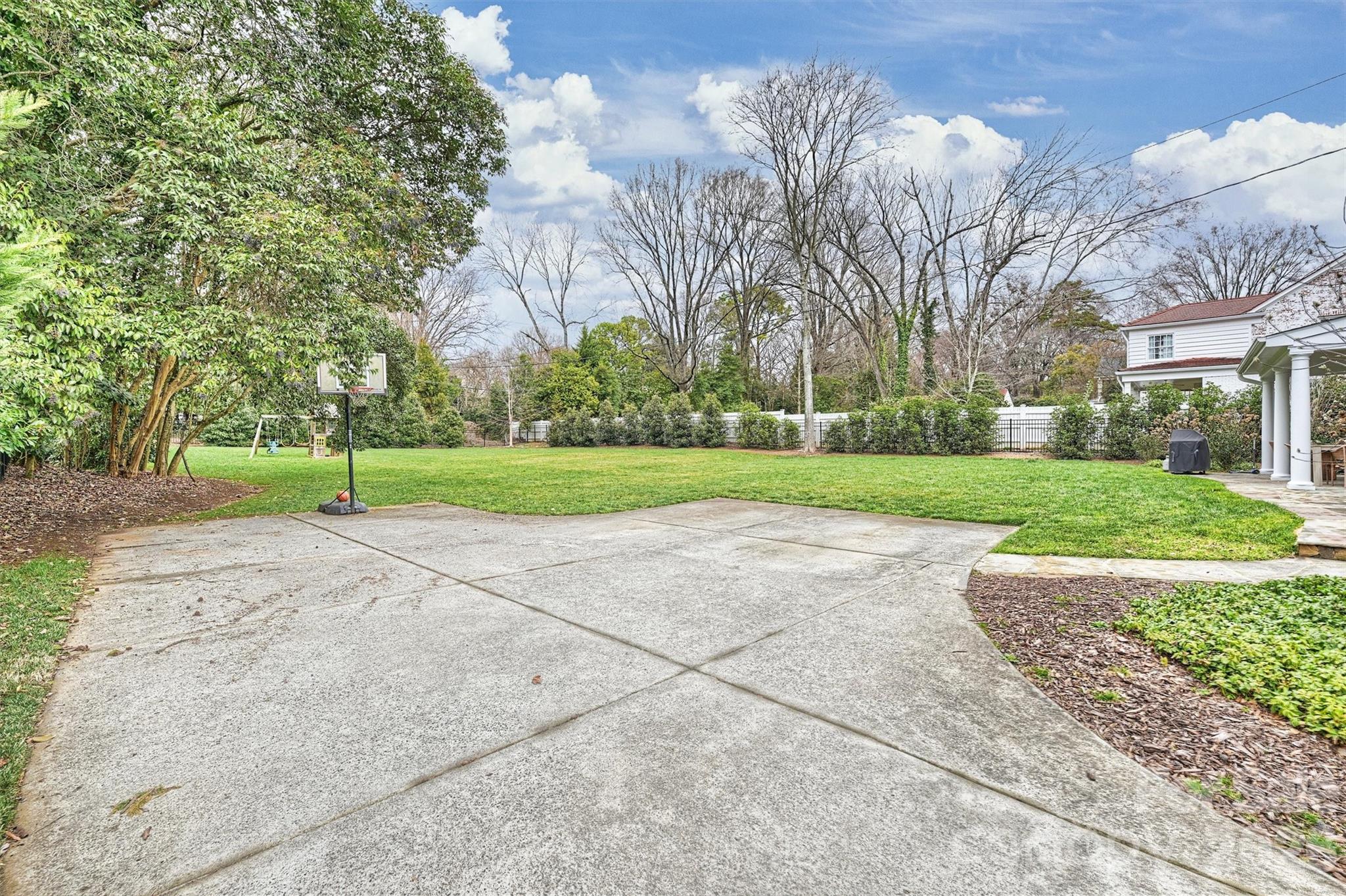 Myers Park - Residential