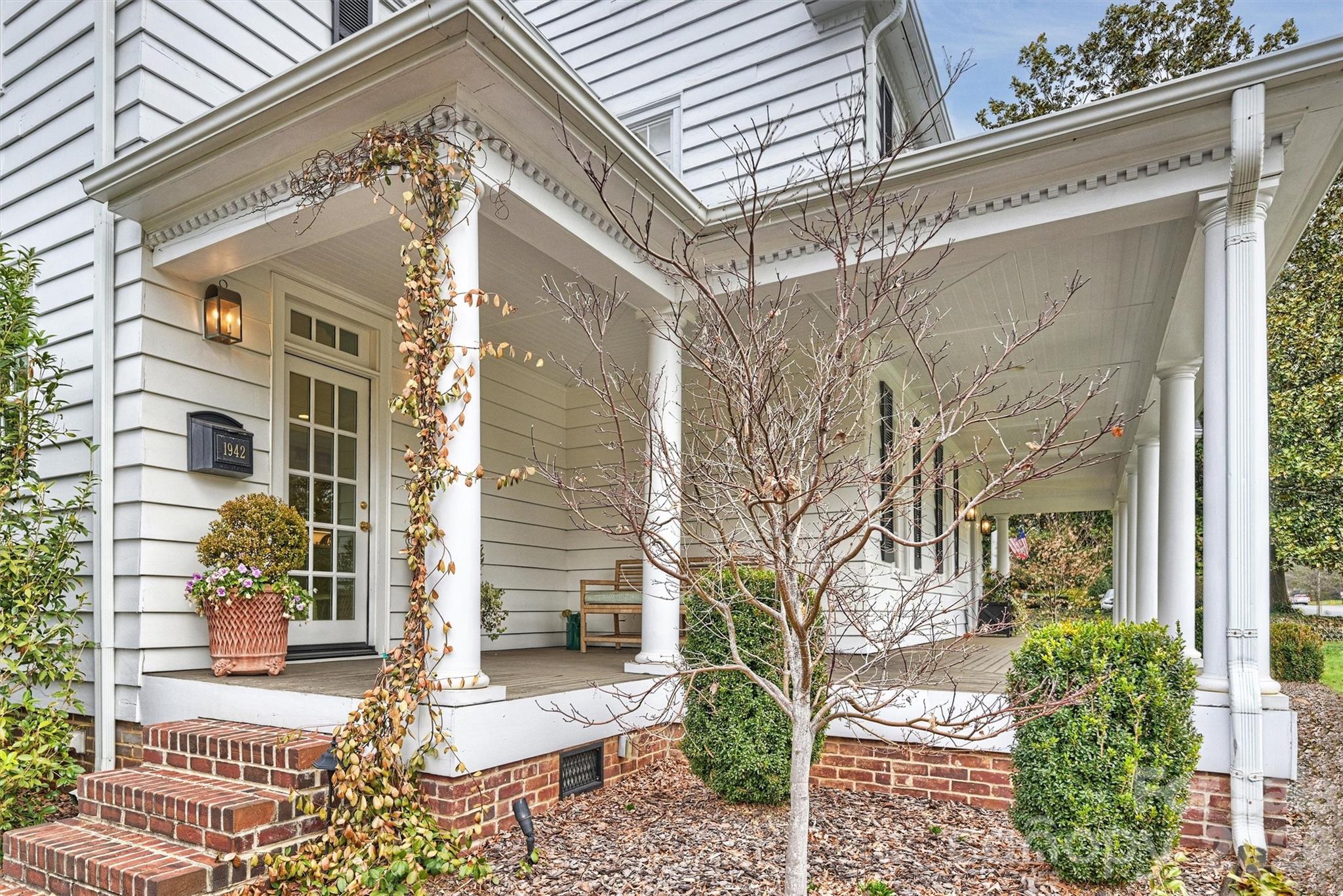 Myers Park - Residential