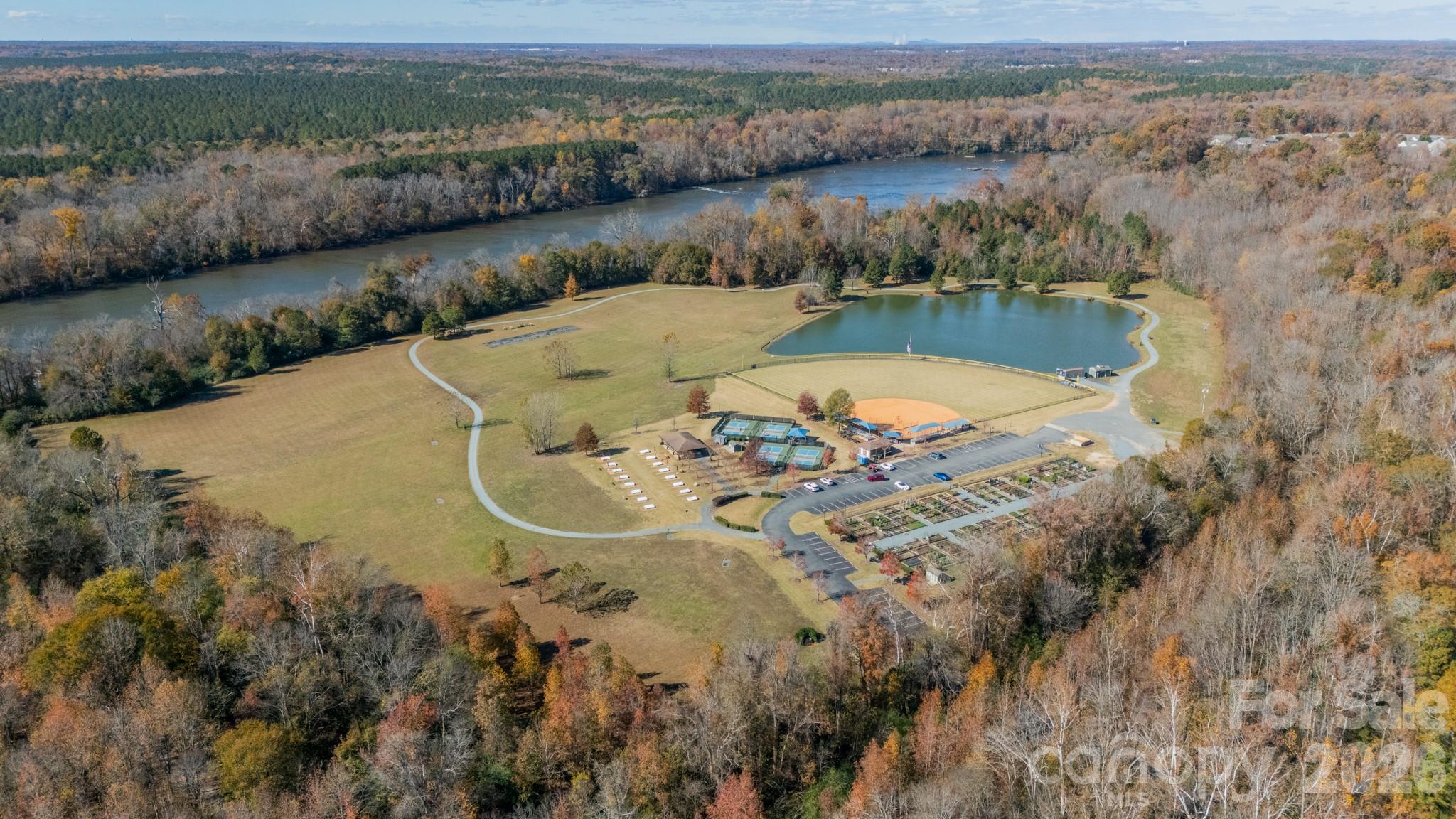 Sun City Carolina Lakes - Residential