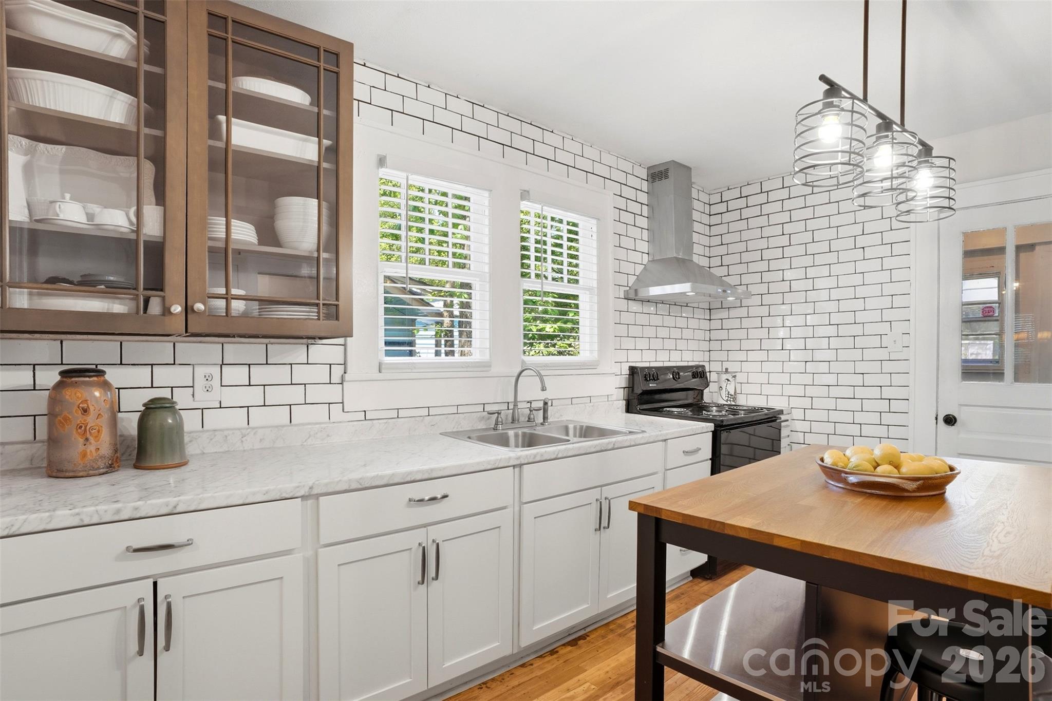 Villa Heights - Residential