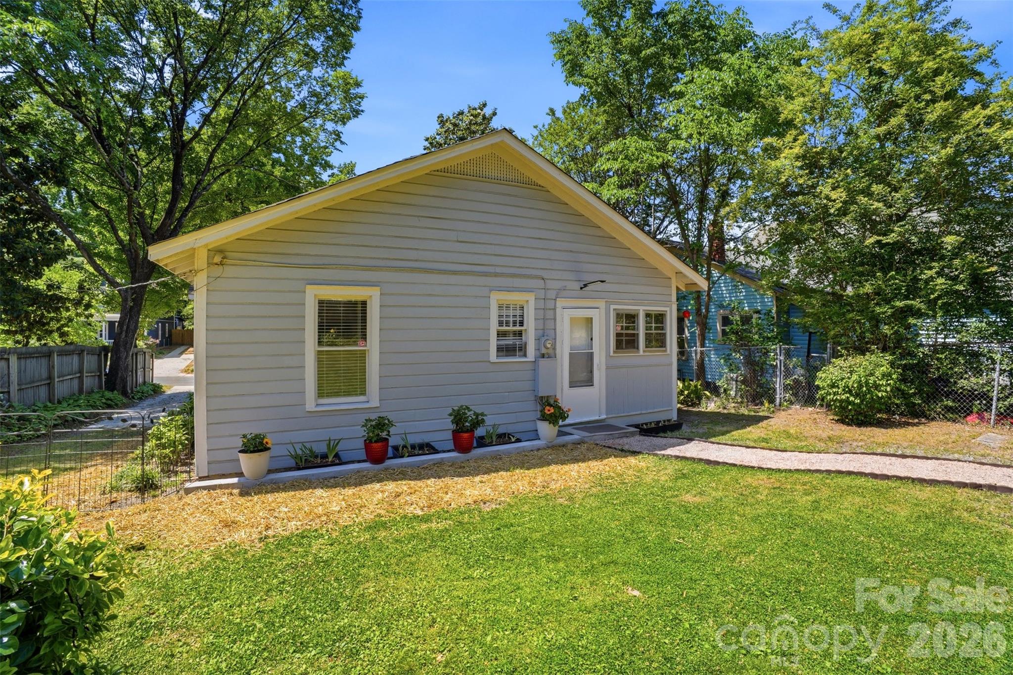 Villa Heights - Residential