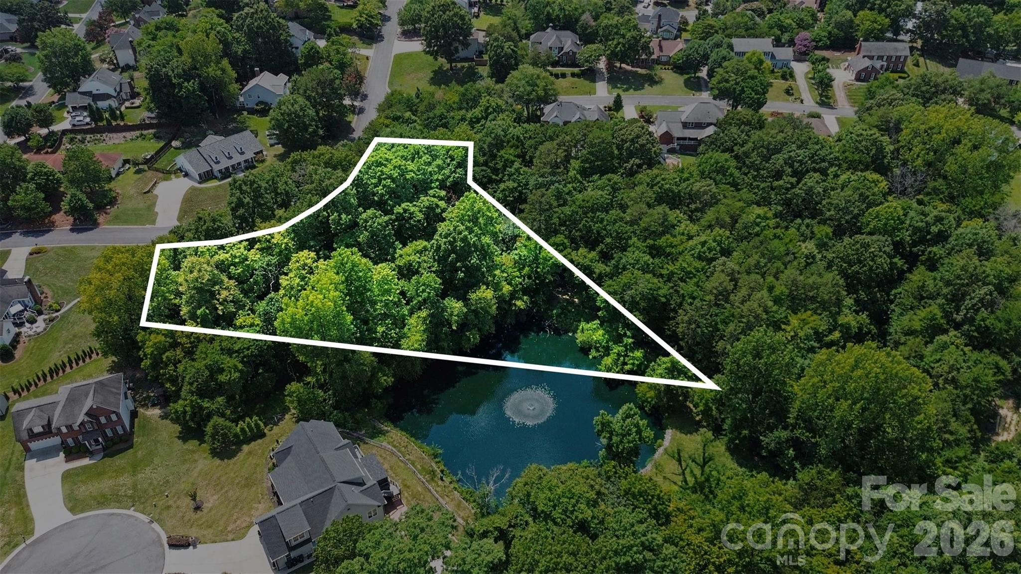 215 Spaniel Drive SE