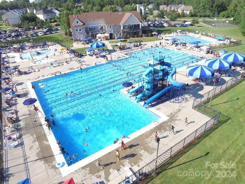 Moss Creek Village - Residential