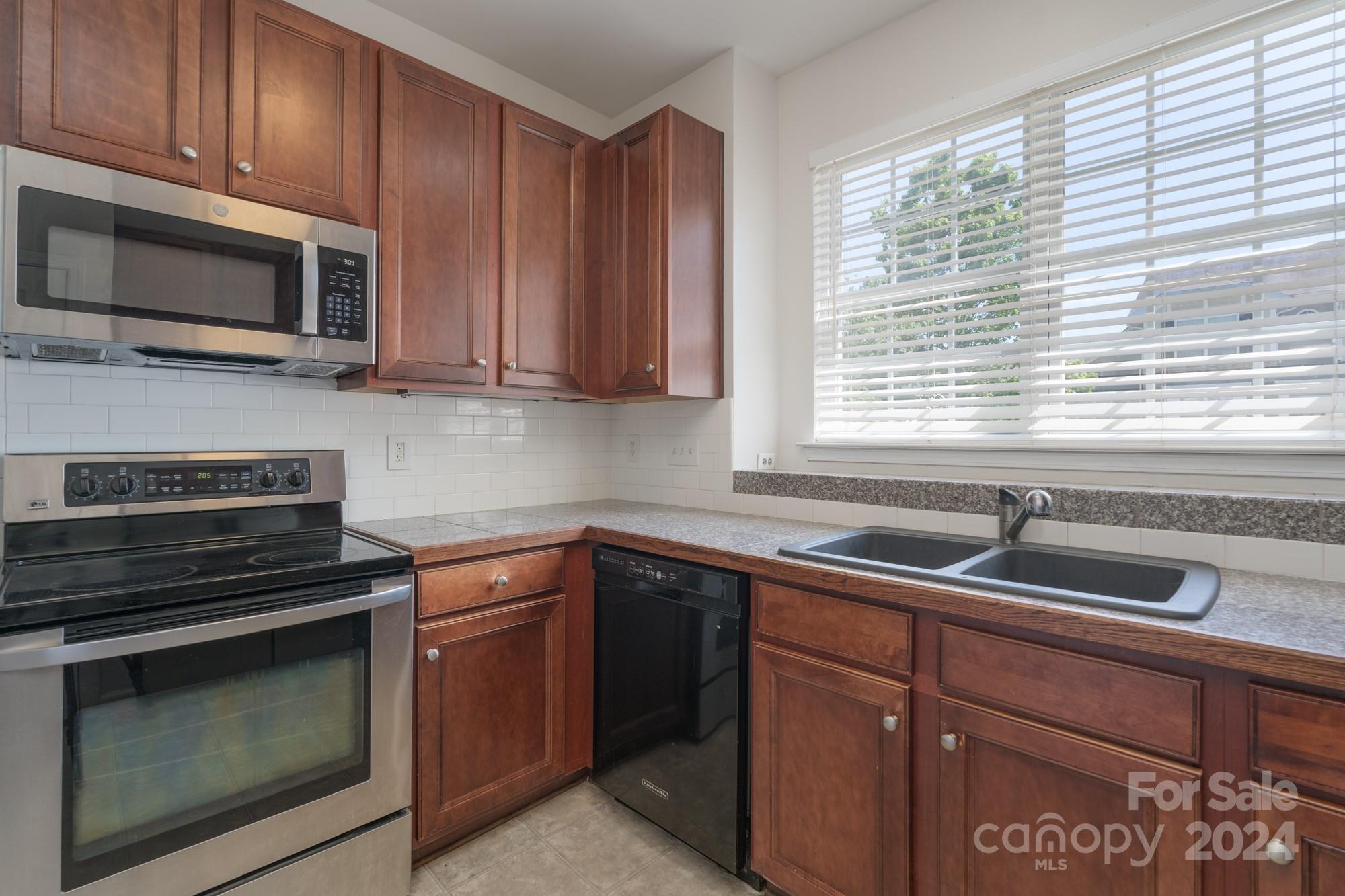 Fieldstone - Residential