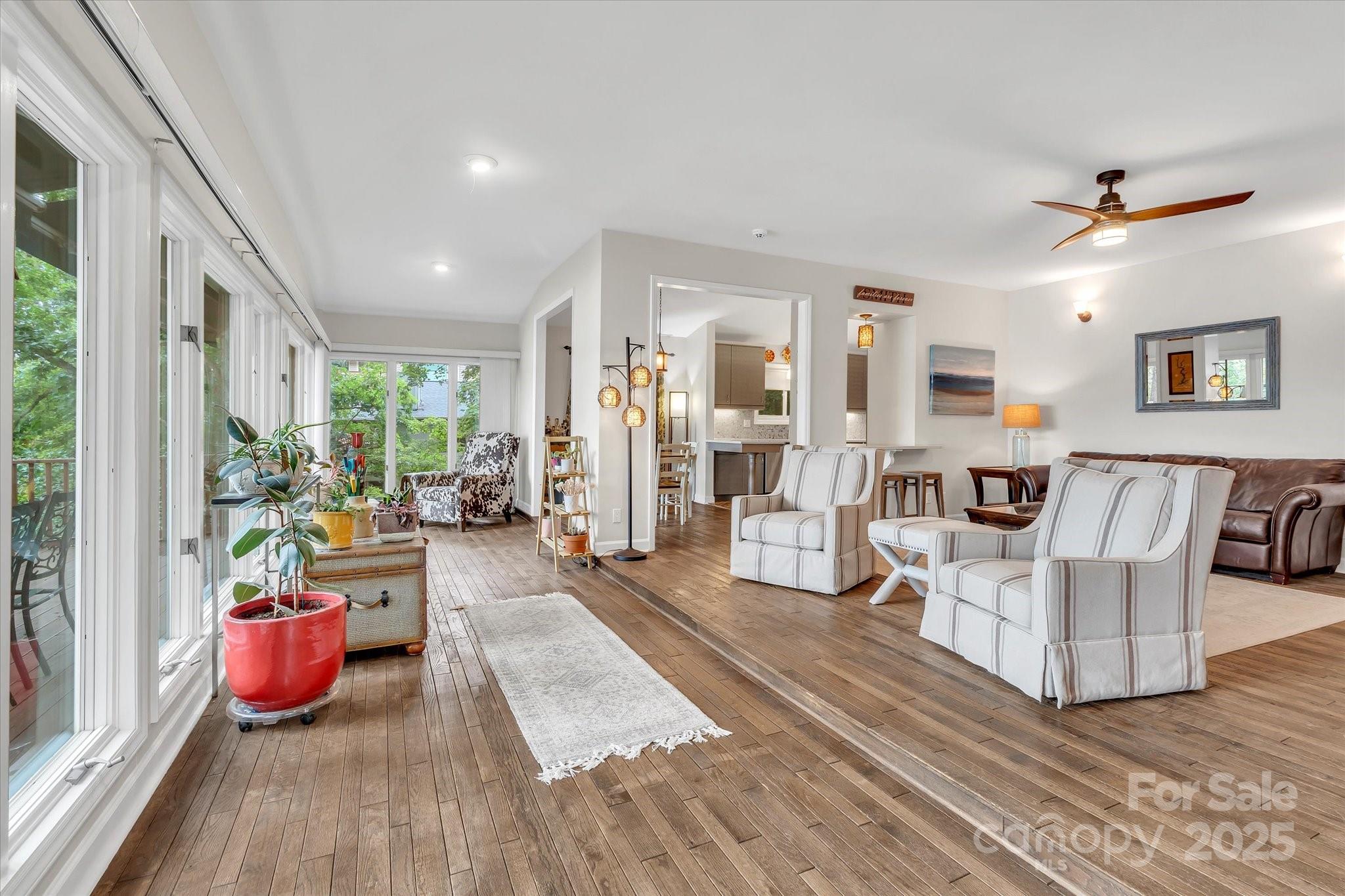 Tega Cay - Residential