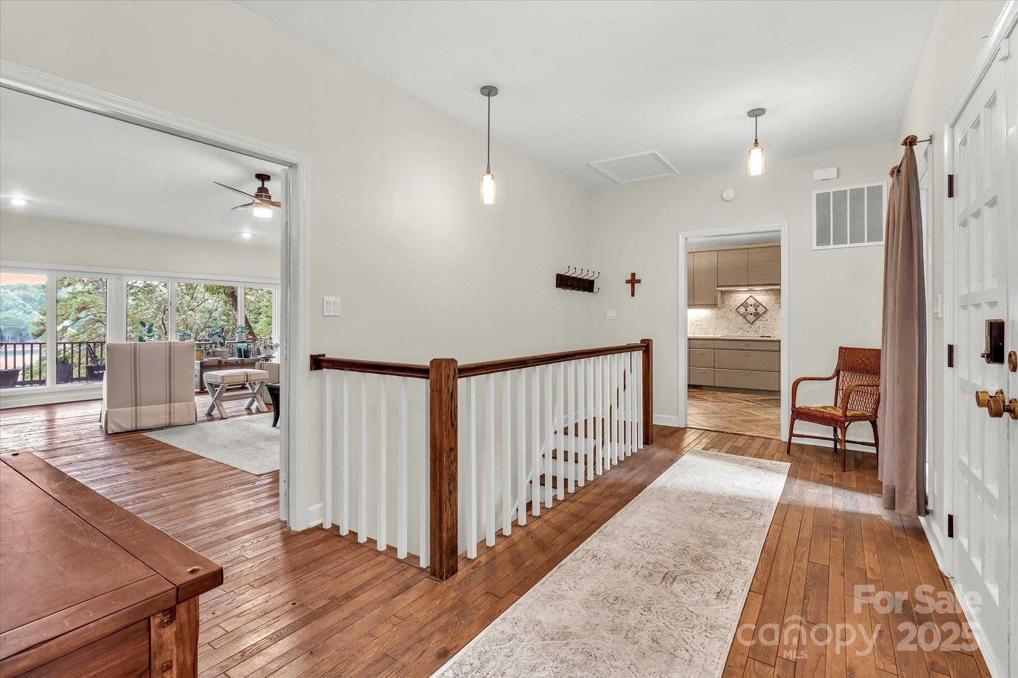 Tega Cay - Residential