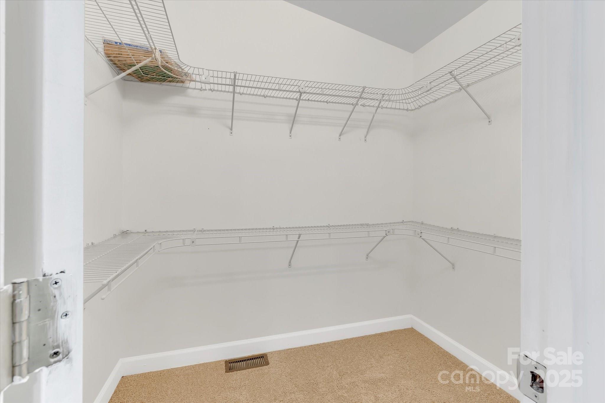 Tega Cay - Residential