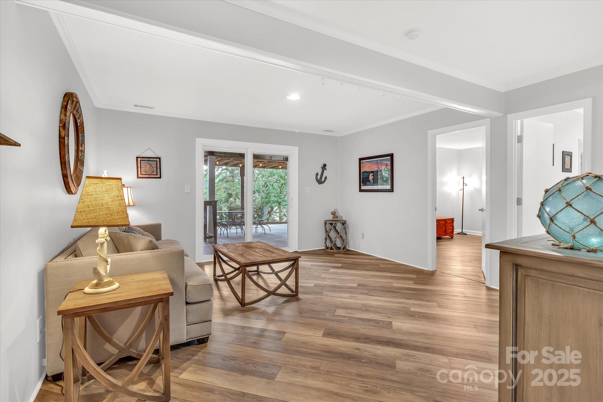 Tega Cay - Residential