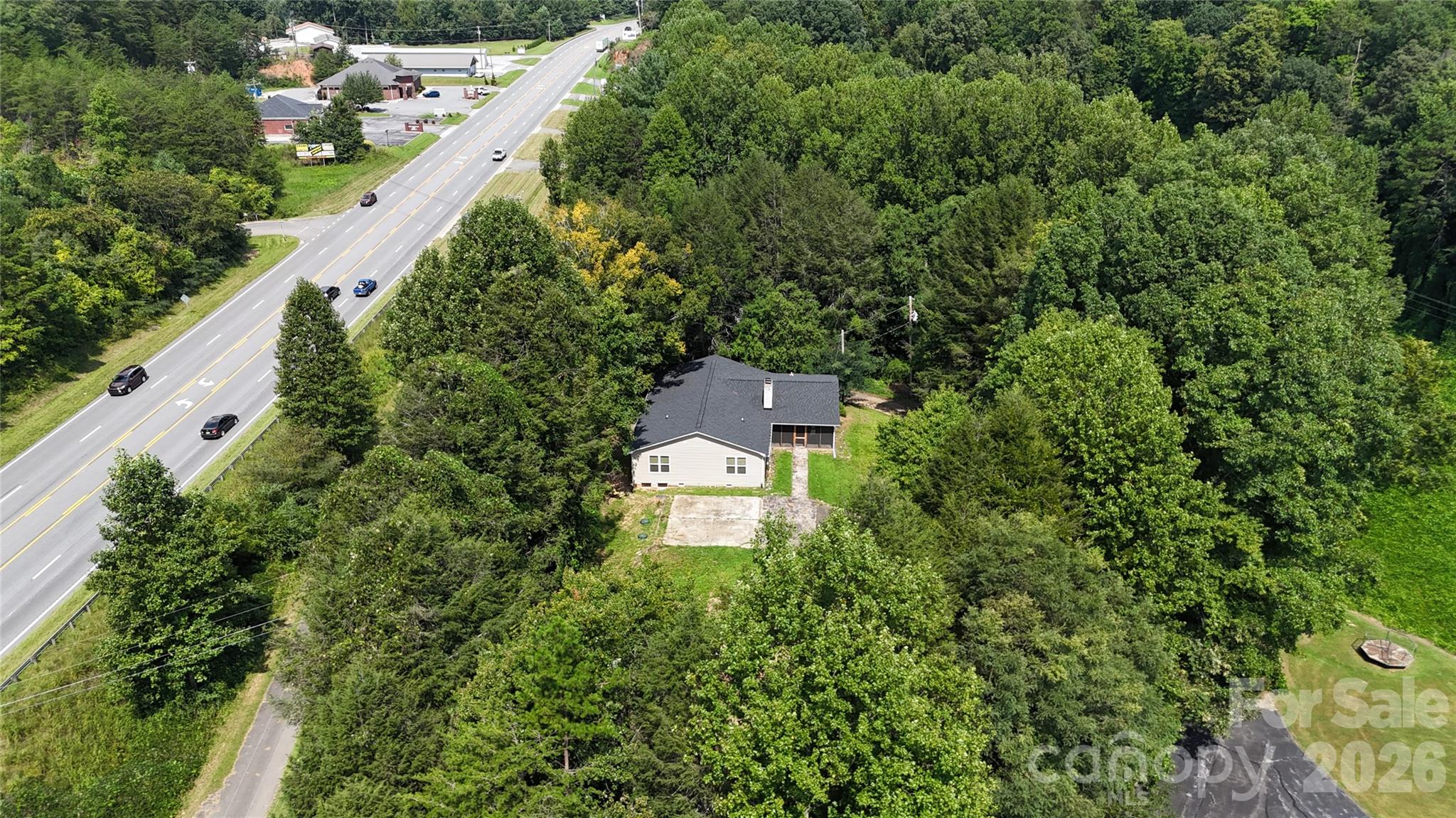 182 US 221 Business Extension N 3