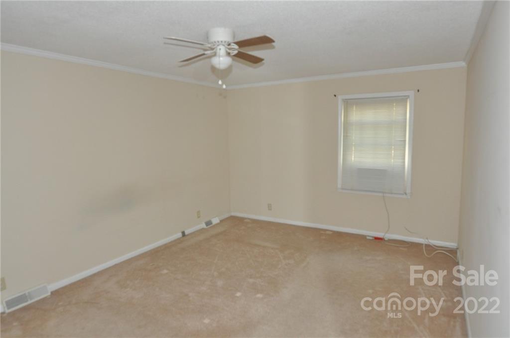 Pineview Lakes - Residential