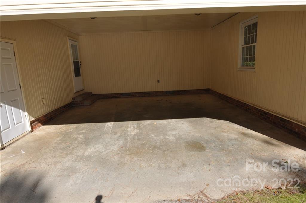 Pineview Lakes - Residential