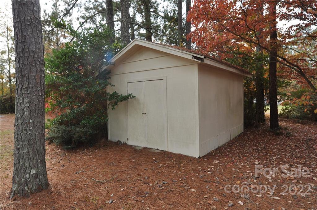 Pineview Lakes - Residential