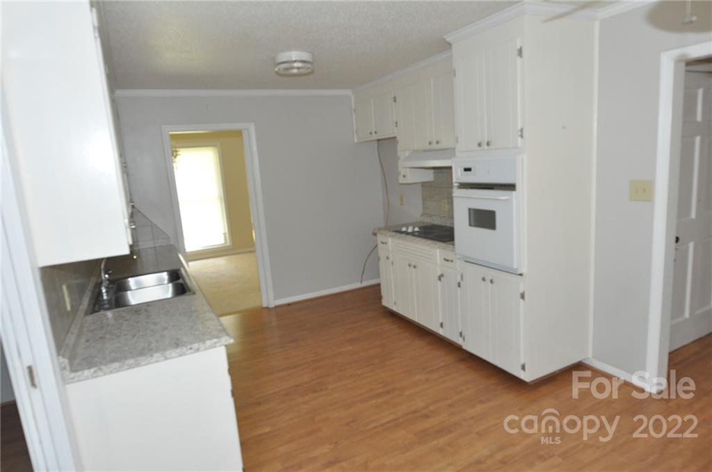 Pineview Lakes - Residential