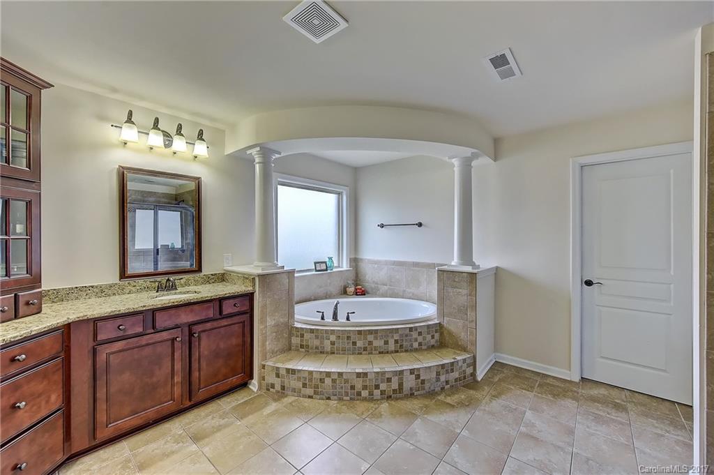 Ballanmoor - Residential