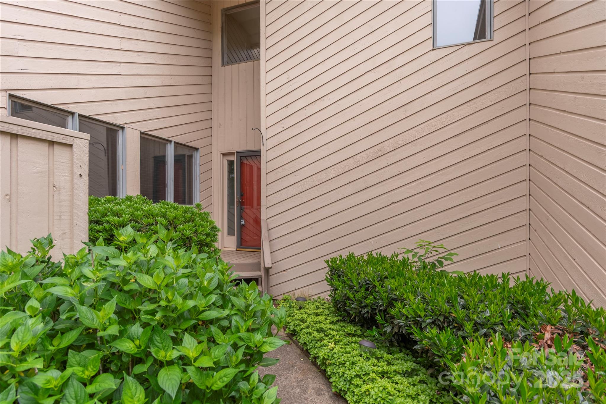 111 Clubwood Court