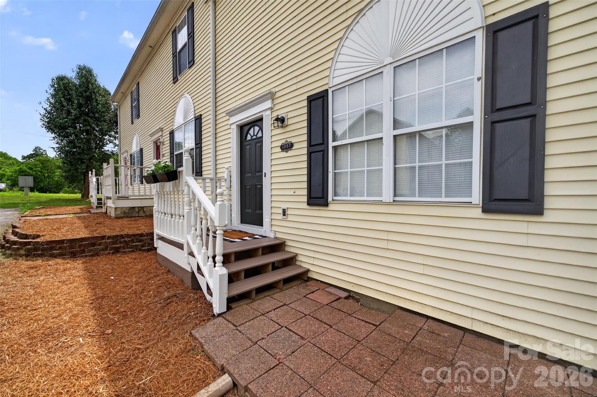1057 19th Street NE