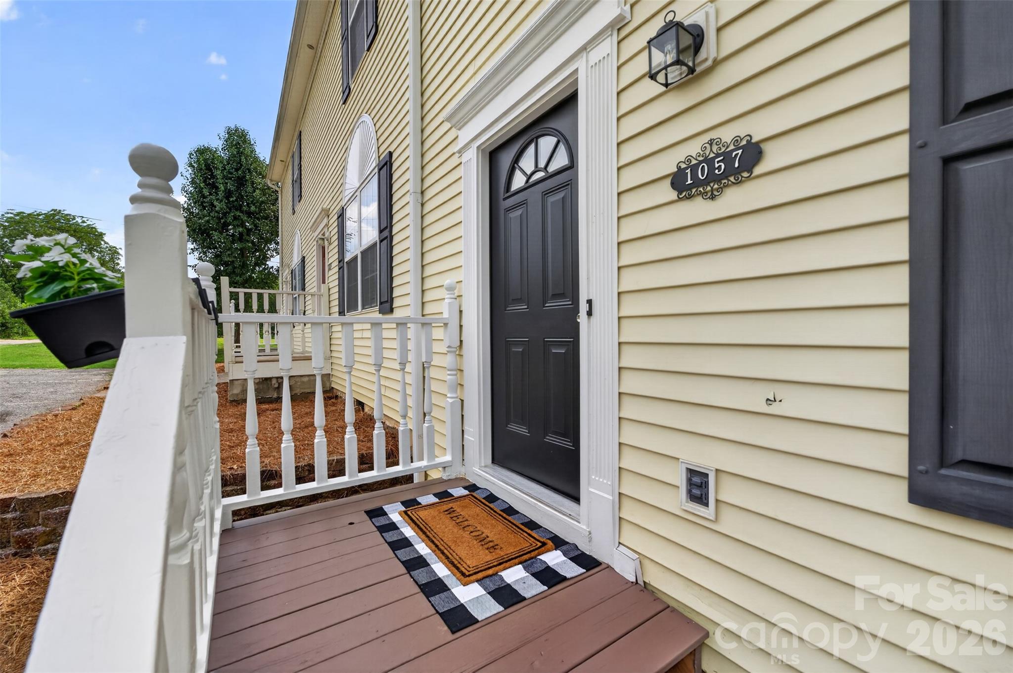 1057 19th Street NE