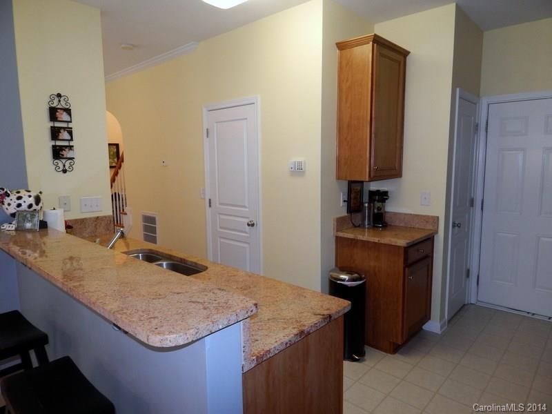 Ridge Pointe - Residential