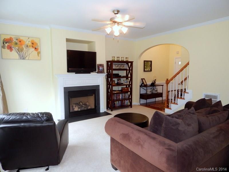 Ridge Pointe - Residential