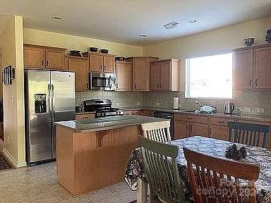 Winding Walk - Residential Lease