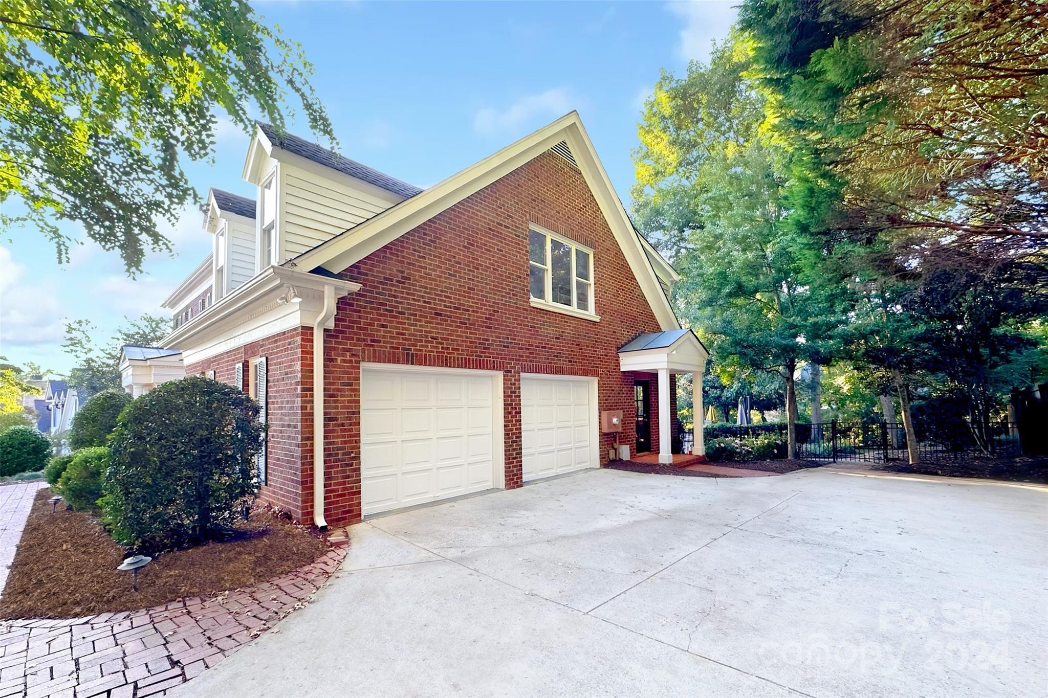 Summerlake - Residential