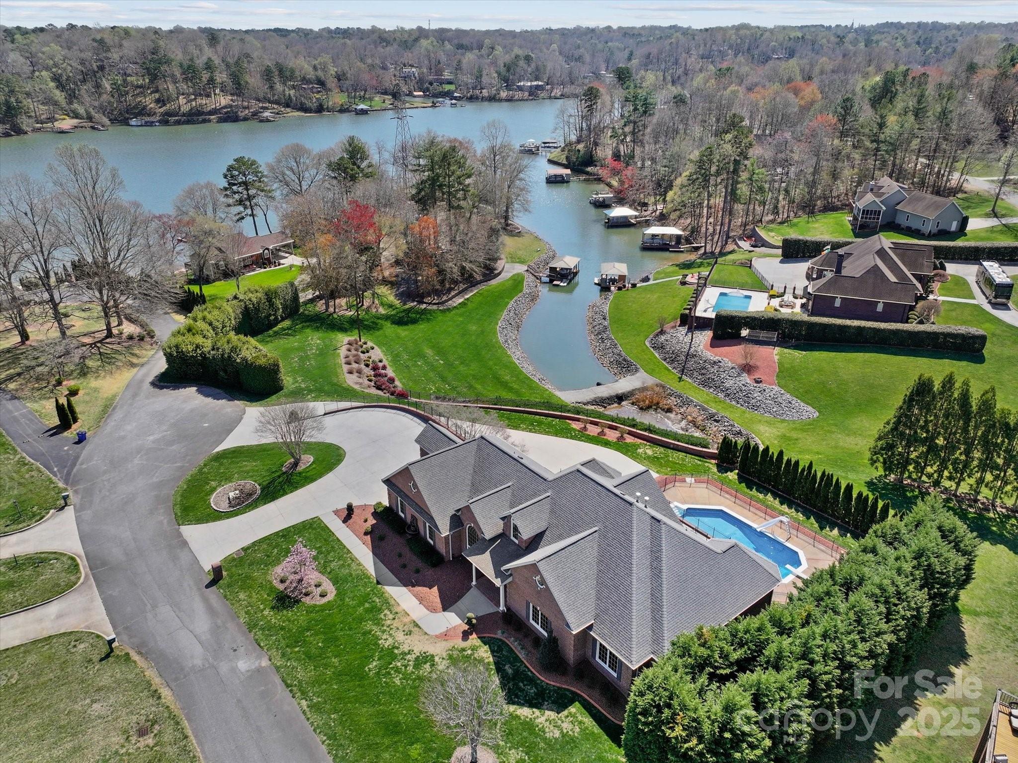 Northlake Estates - Residential