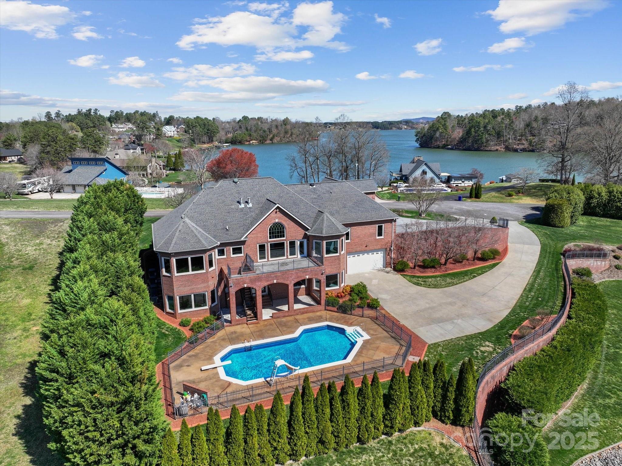 Northlake Estates - Residential