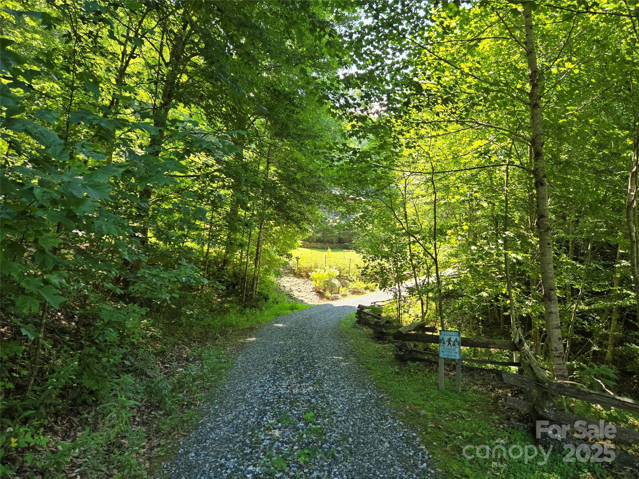 1048 Watershed Road