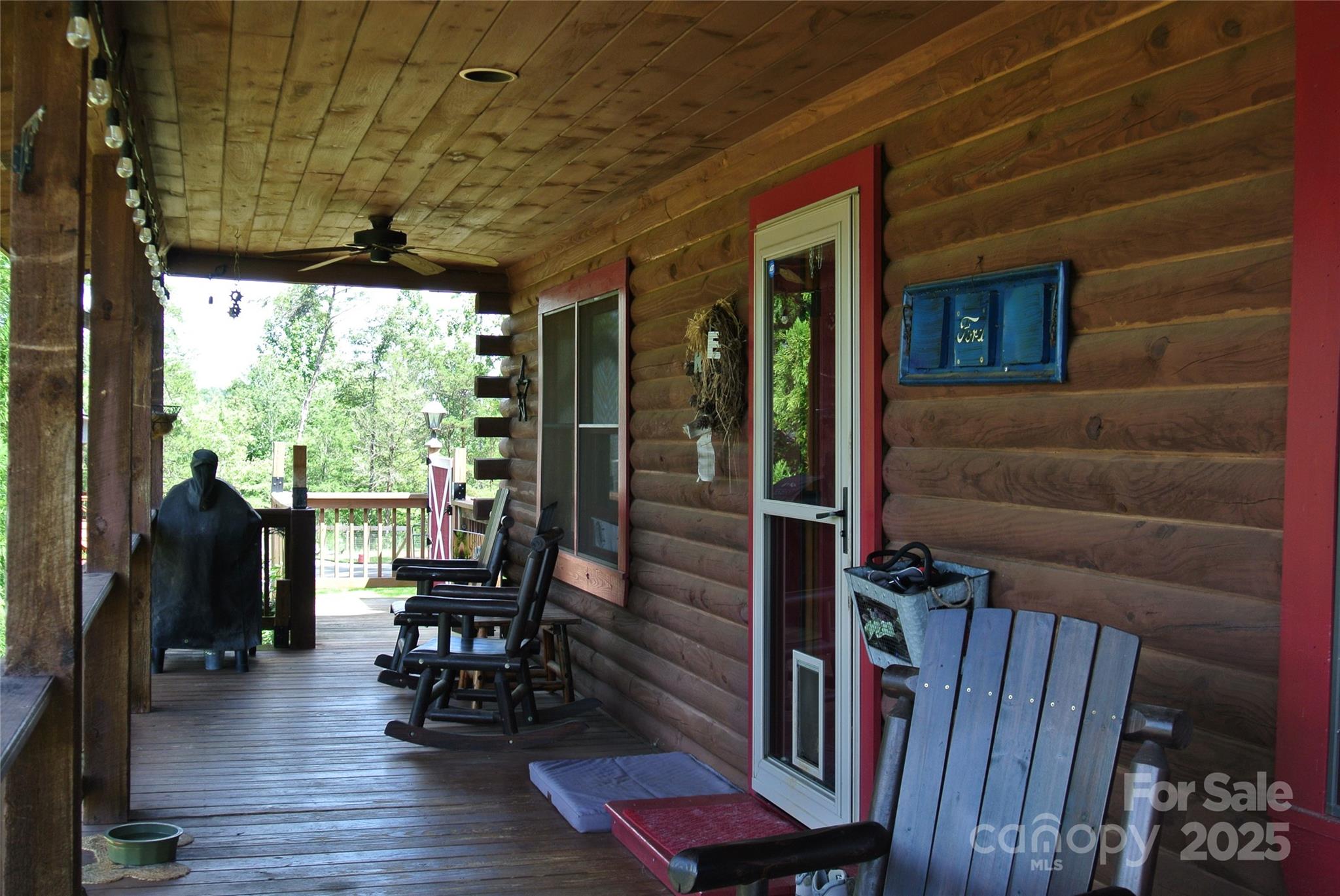 556 Emerald Parkway