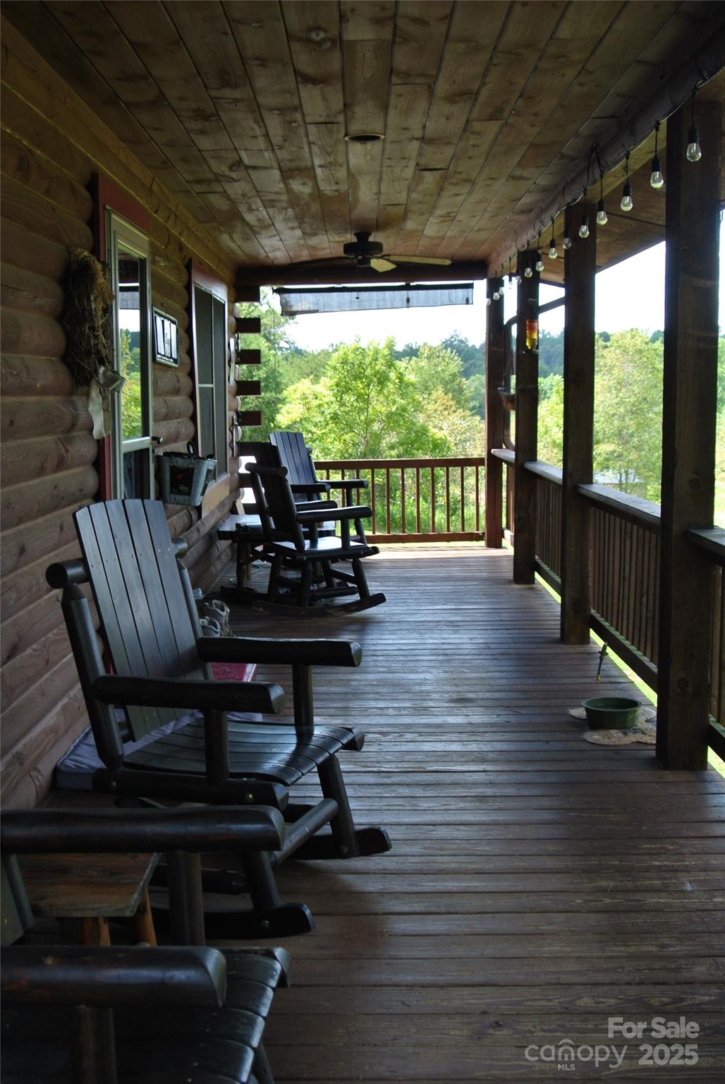 556 Emerald Parkway