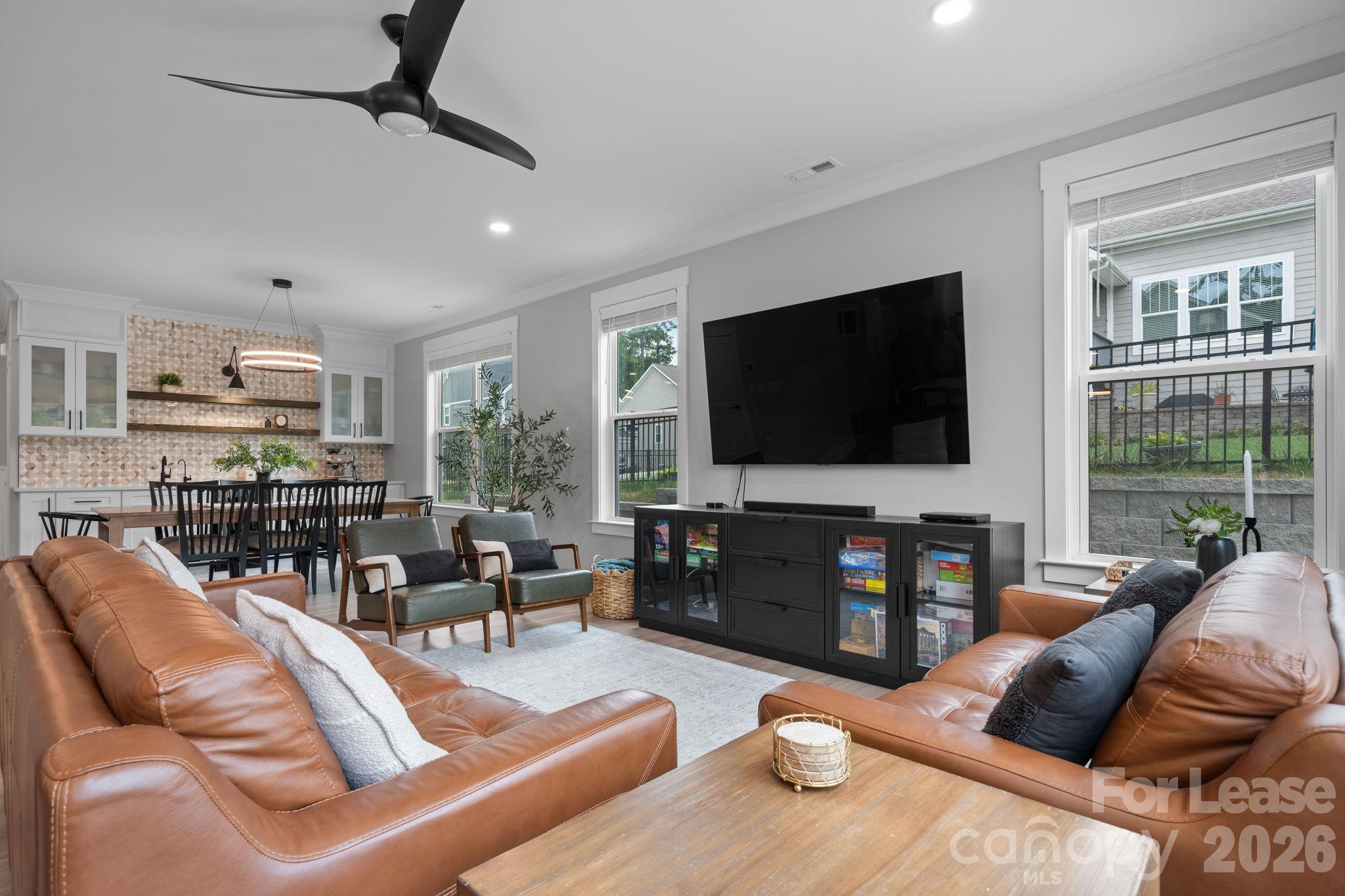 3888 12th Street NE