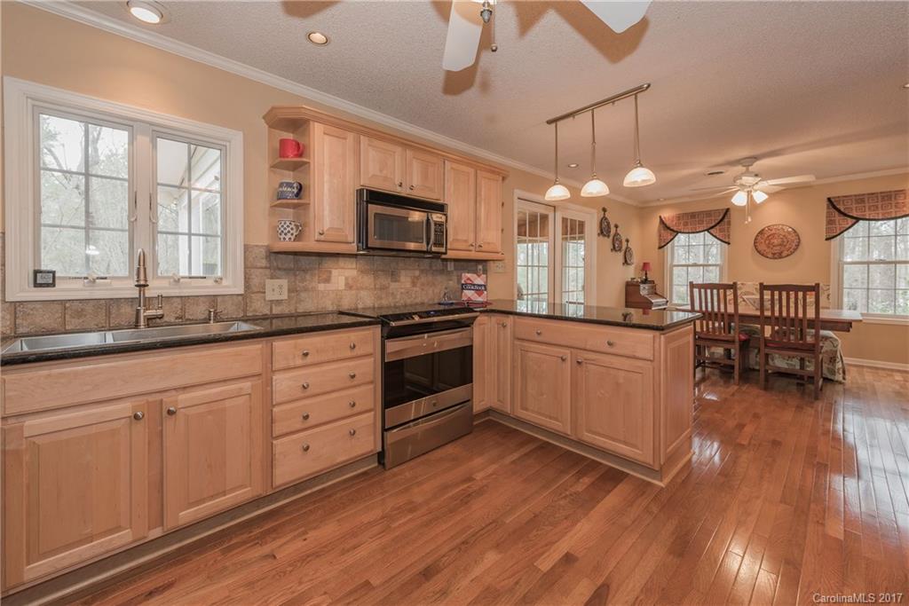 Tega Cay - Residential