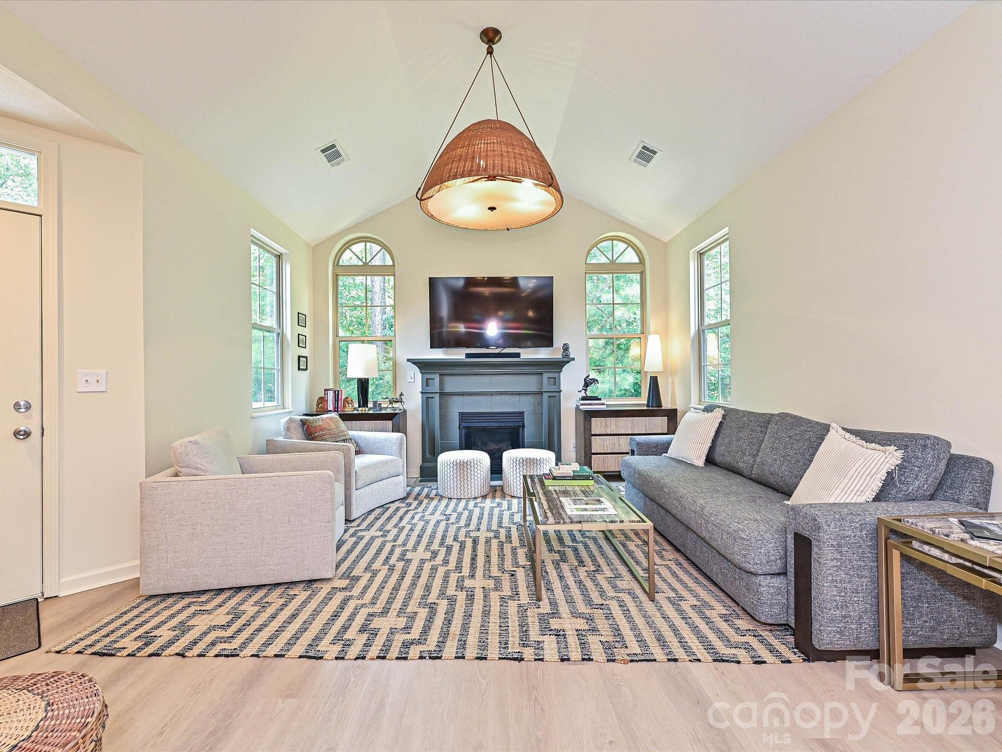 3520 S Bank Court