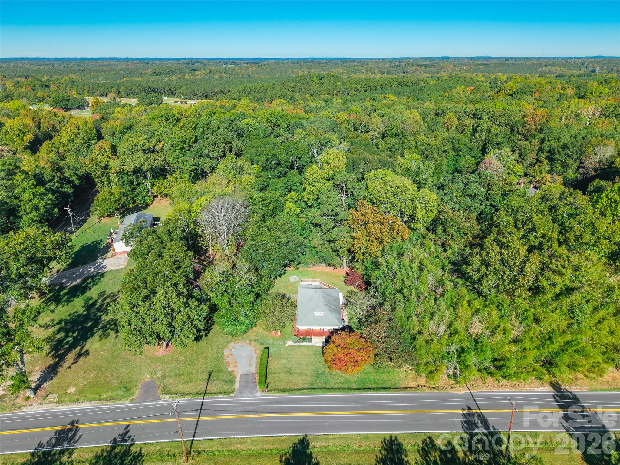 4595 Edgeland Road